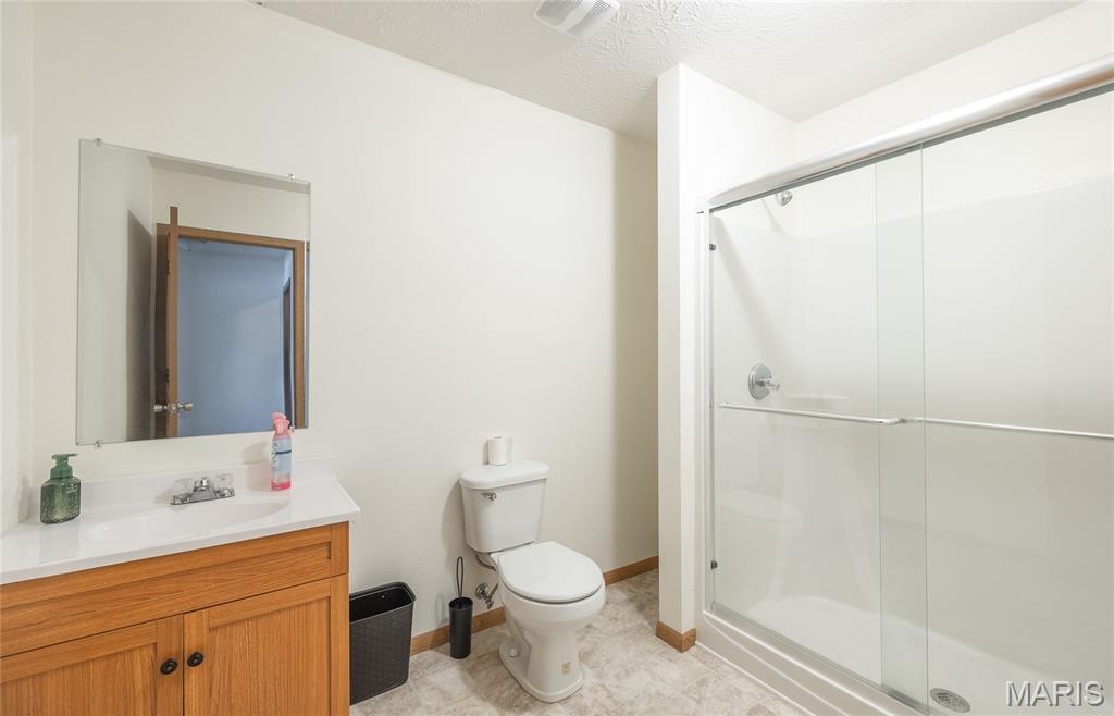 26012 Satellite Road Laquey, MO 65534 - Photo 25 of 34