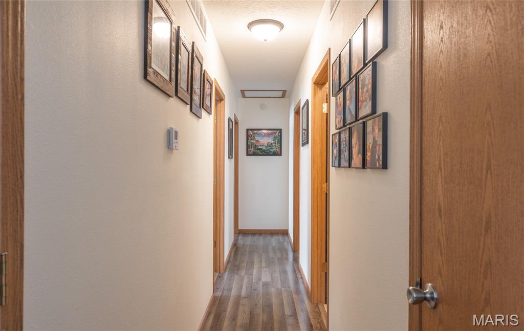 26012 Satellite Road Laquey, MO 65534 - Photo 10 of 34