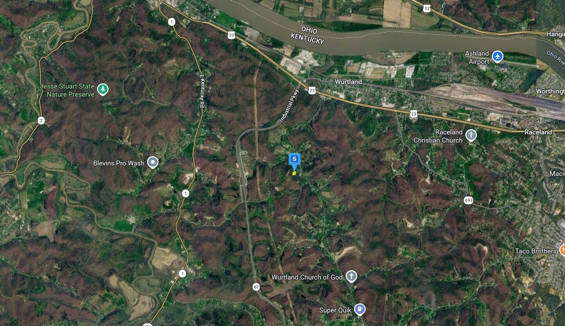 101 Chapman Road Greenup, KY 41144 - Photo 3 of 4 3