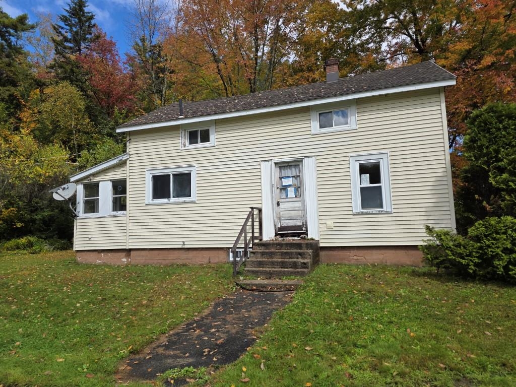 4697 Main Road Stamford, VT 05352 - Photo 2 of 23