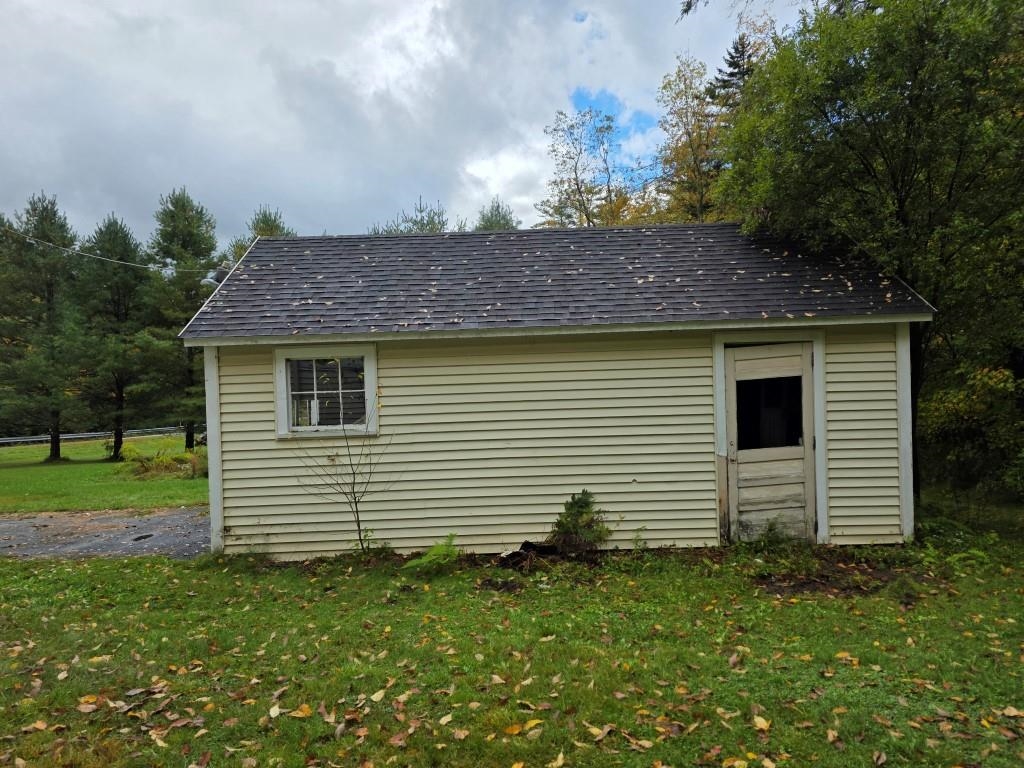 4697 Main Road Stamford, VT 05352 - Photo 5 of 23