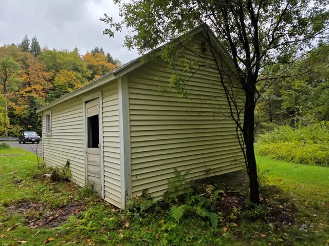 $148,900 | 4697 Main Road, Stamford, VT 05352