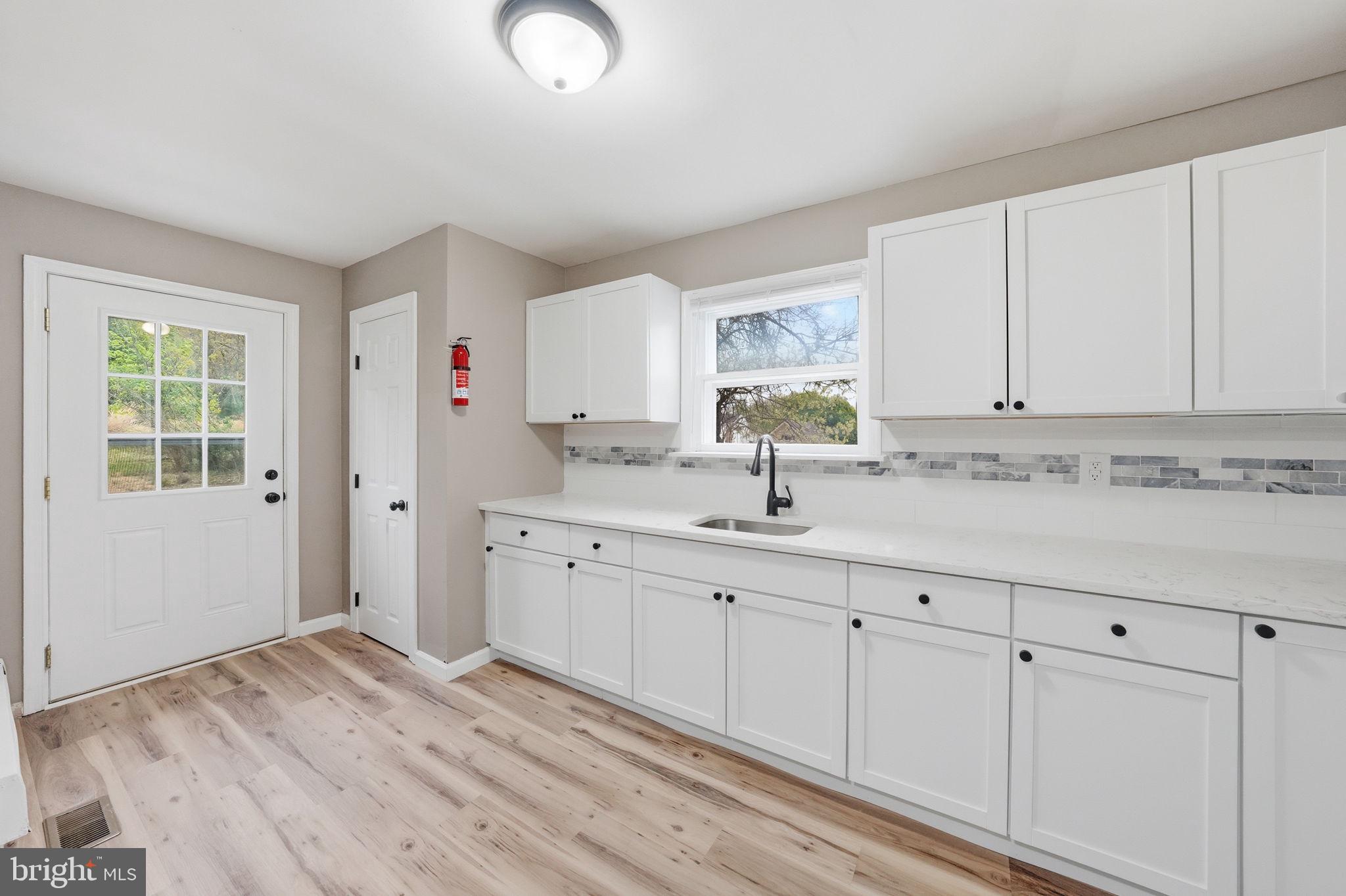 755 Main Street Sewell, NJ 08080 - Photo 13 of 43