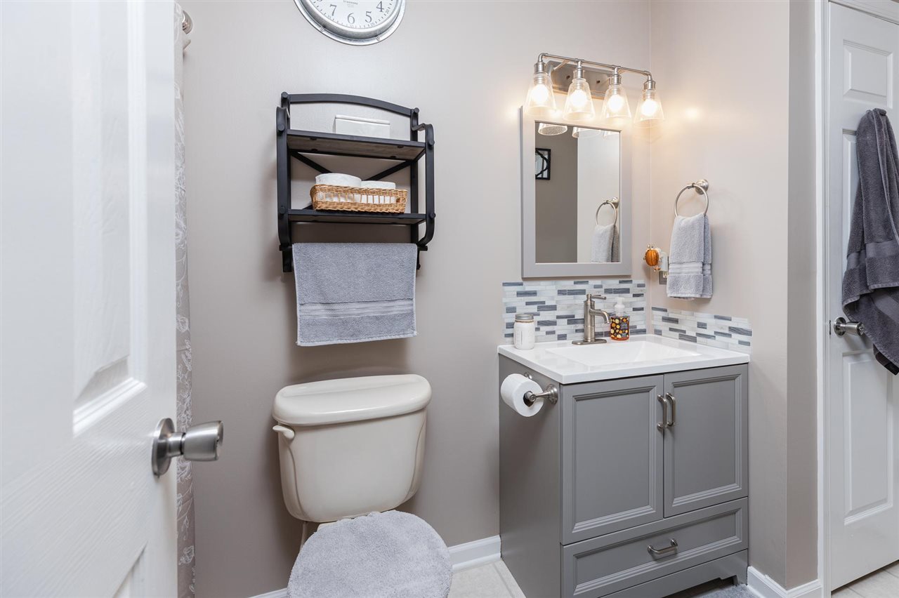 160 Buckboard Road Waynesboro, VA 22980 - Photo 15 of 34 a bathroom with a toilet sink and mirror