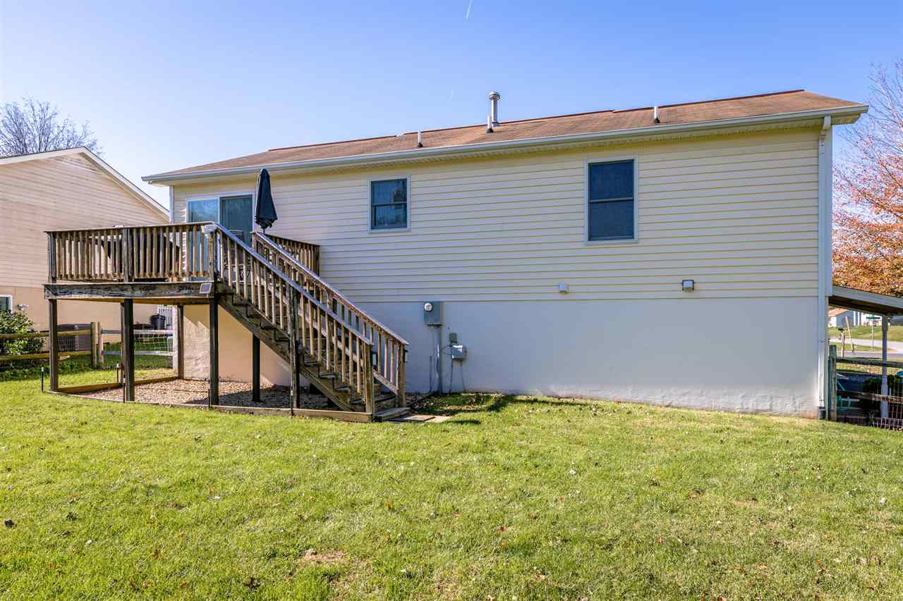 160 Buckboard Road Waynesboro, VA 22980 - Photo 30 of 34 a view of a house with backyard and sitting area