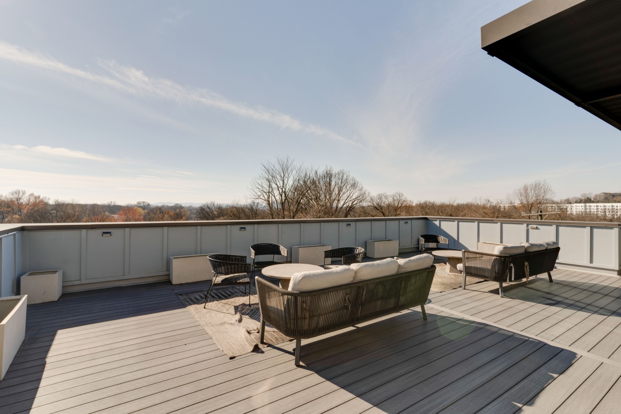 1041 East Trinity Lane, Unit 315 Nashville, TN 37216 - Photo 25 of 48 a terrace view with sitting space