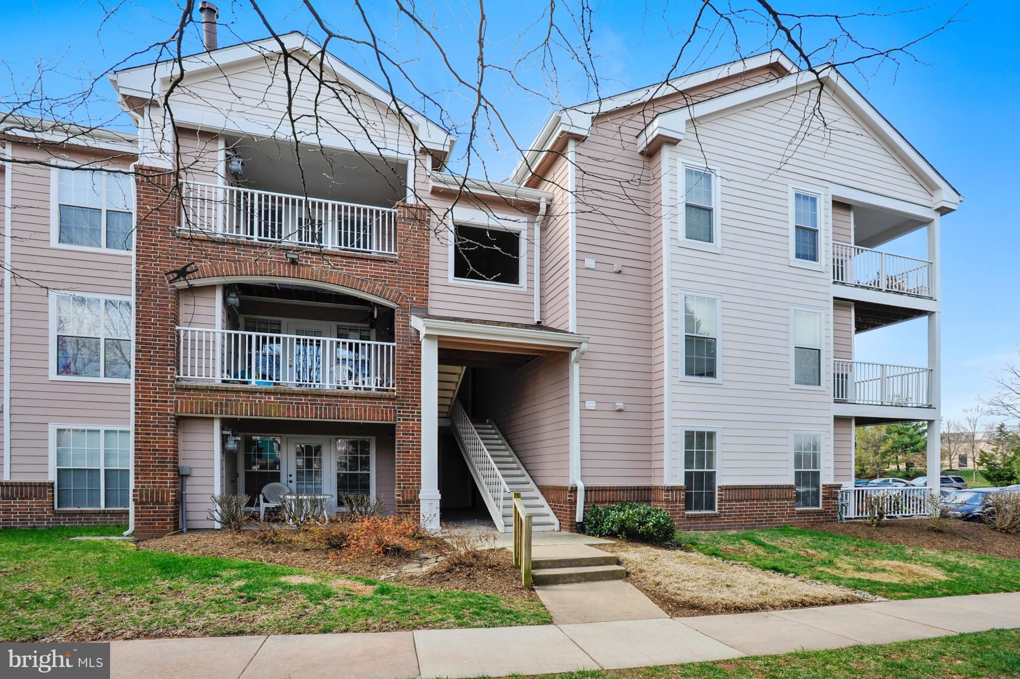 21023 Timber Ridge Terrace, Unit 304 Ashburn, VA 20147 - Photo 4 of 25 Exterior (Front)