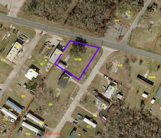 $25,000 | 36786 Highway 11, Buras, LA 70041