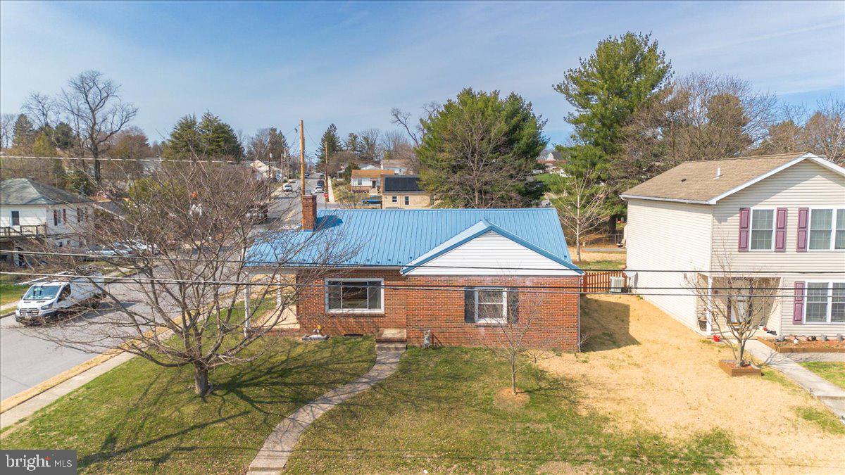 301 Avon Road Hagerstown, MD 21740 - Photo 2 of 31 Gallery Image 2