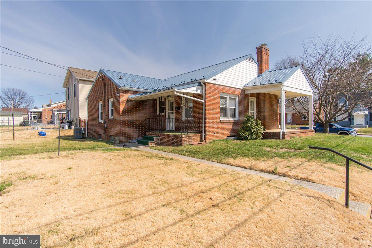 301 Avon Road Hagerstown, MD 21740 - Photo 5 of 31 Gallery Image 5