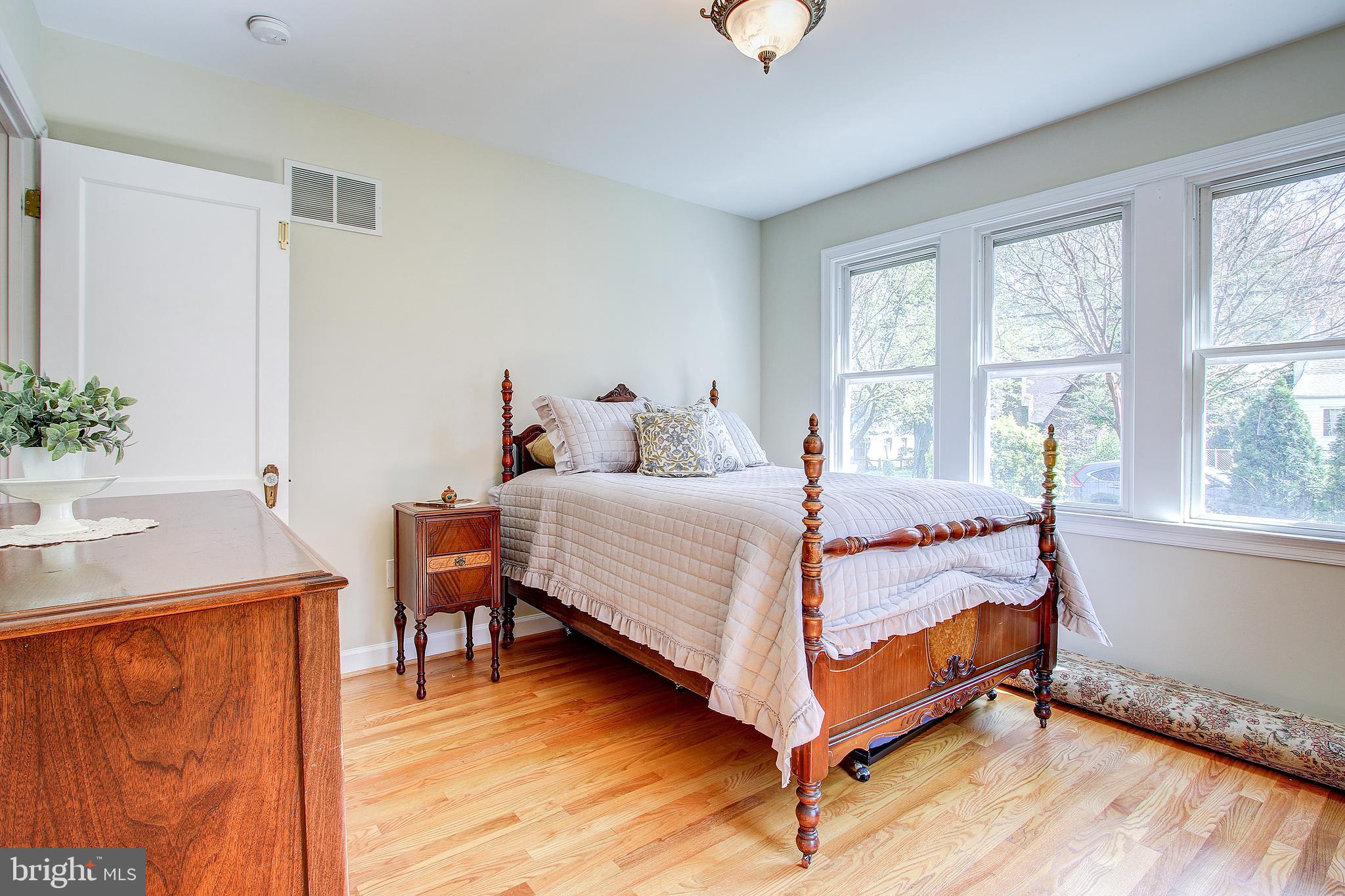 2009 Lansdowne Way Silver Spring, MD 20910 - Photo 21 of 51 Gallery Image 21