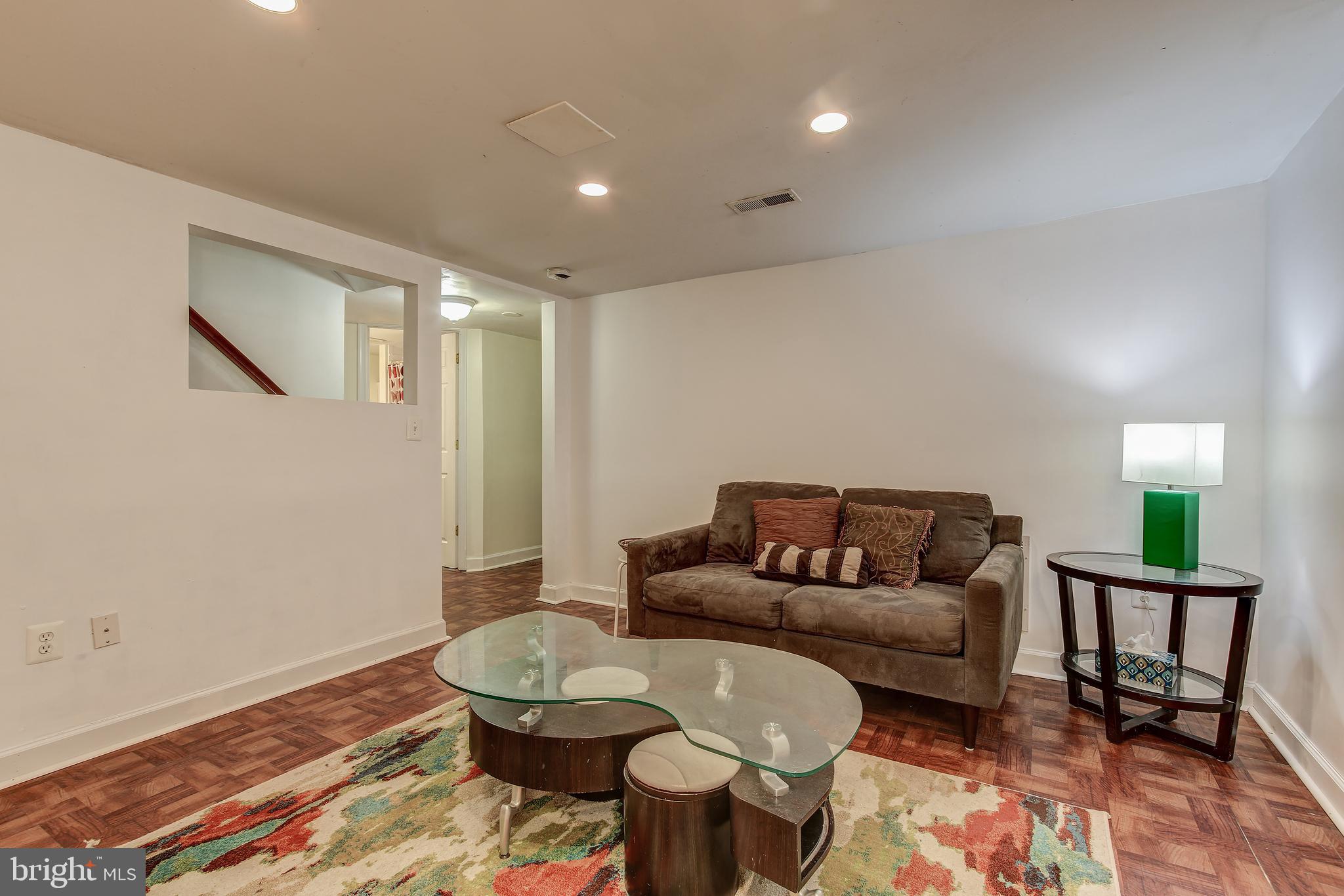 2009 Lansdowne Way Silver Spring, MD 20910 - Photo 31 of 51 Gallery Image 31