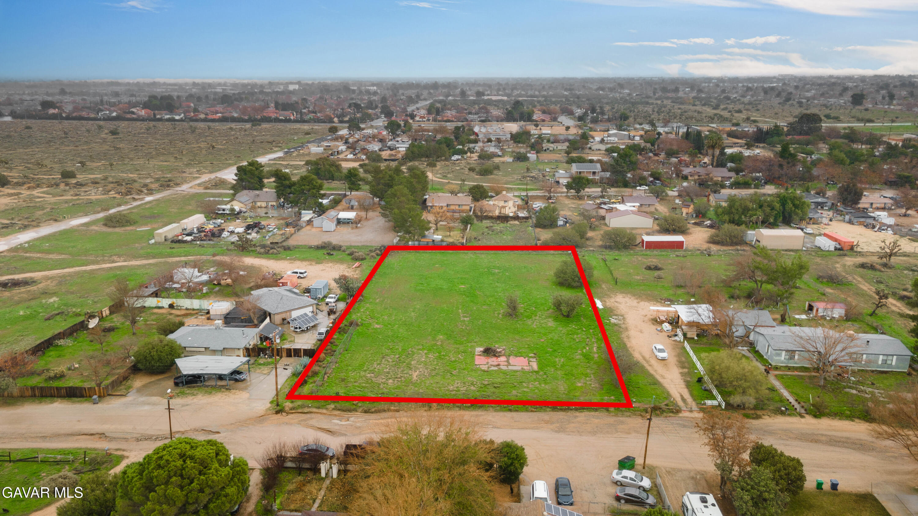 43322 43rd Street West Lancaster, CA 93536 - Photo 3 of 7 a view of a city