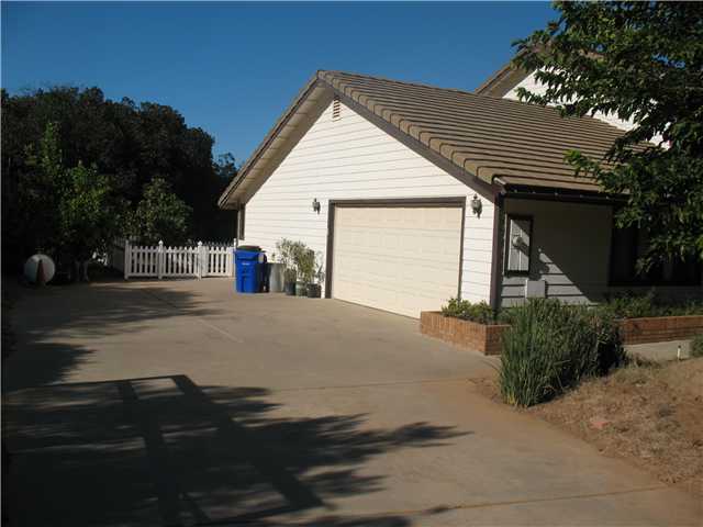 17556 Rancho De Carole Road Ramona, CA 92065 - Photo 3 of 25 Gallery Image 3