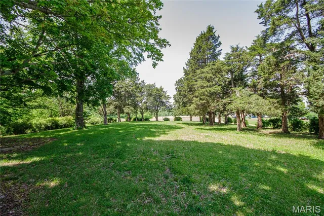 $335,000 | 634 North 200th Street, Vandalia, IL 62471