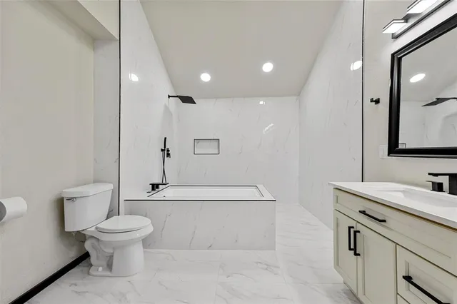 $375,000 | 1606 Sutters Mill Drive, Carrollton, TX 75007