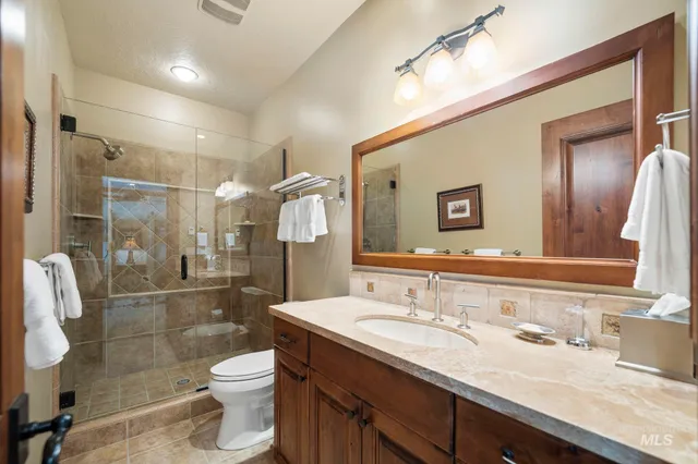 $2,900,000 | 791 Discovery Drive, Cascade, ID 83611