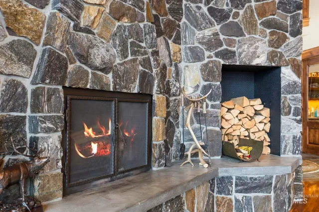 $2,900,000 | 791 Discovery Drive, Cascade, ID 83611