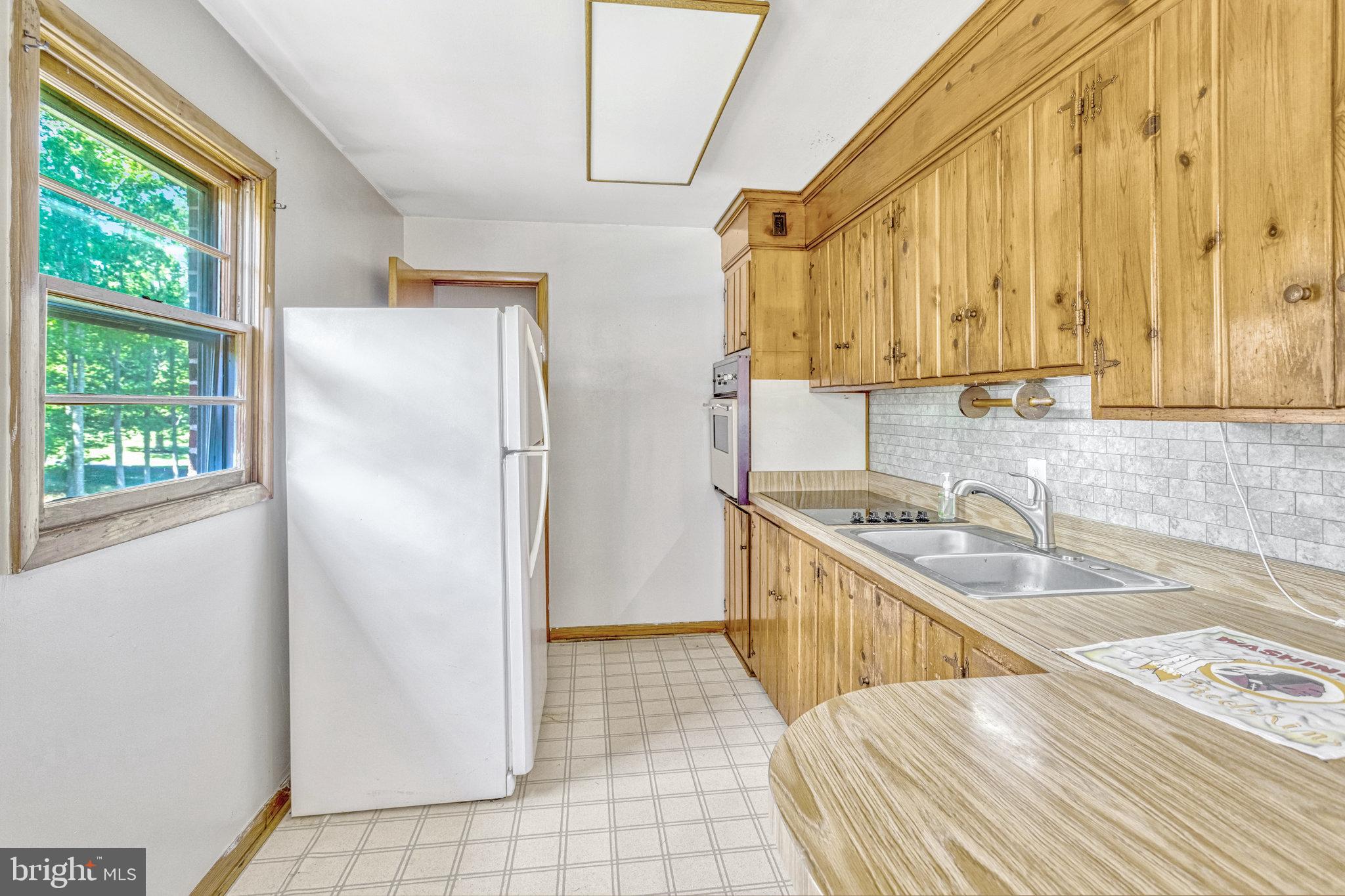 913 Ficklen Road Fredericksburg, VA 22405 - Photo 8 of 19 Gallery Image 8