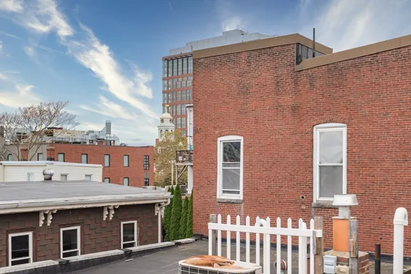 $5,700 | 36 Sciarappa Street, Unit 1, Cambridge, MA 02141