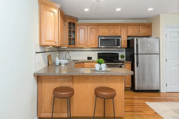 $5,700 | 36 Sciarappa Street, Unit 1, Cambridge, MA 02141