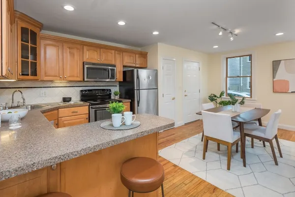 $5,700 | 36 Sciarappa Street, Unit 1, Cambridge, MA 02141