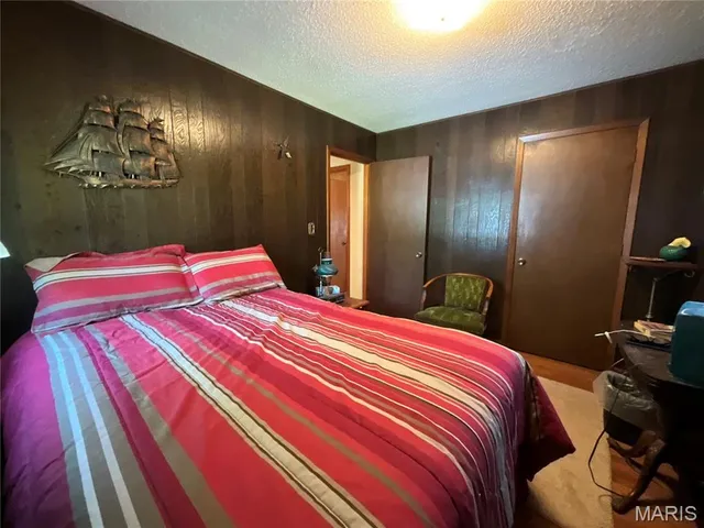 $340,000 | 932 State Hwy HH, Isabella, MO 65676