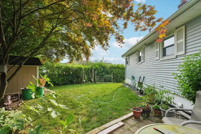 $549,000 | 17 Maplewood Boulevard, Suffern, NY 10901