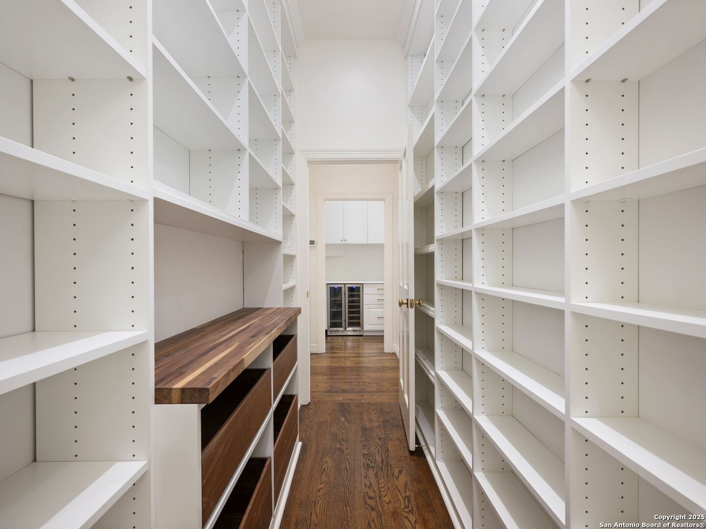 160 Burr Road San Antonio, TX 78209 - Photo 28 of 60