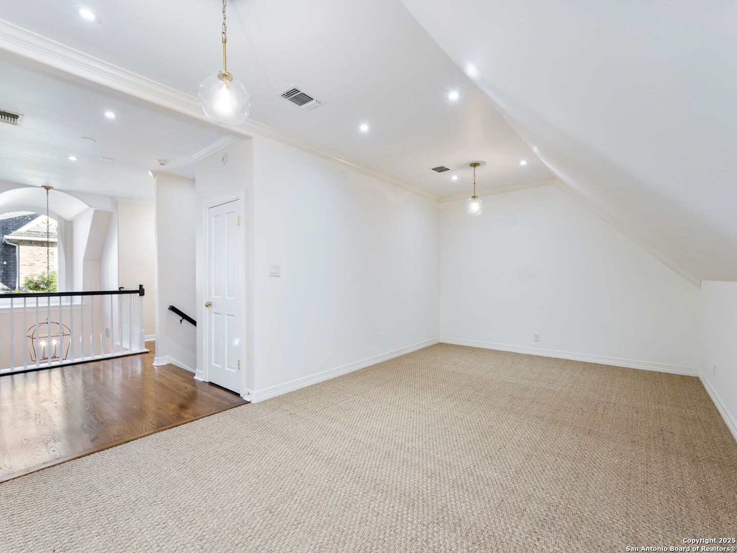 160 Burr Road San Antonio, TX 78209 - Photo 44 of 60