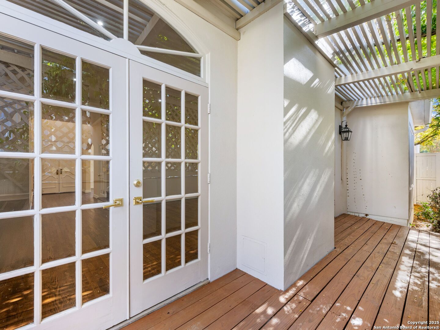 160 Burr Road San Antonio, TX 78209 - Photo 52 of 60 a view of front door deck