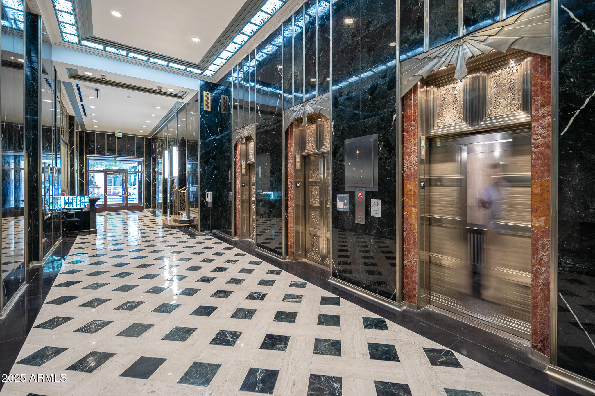 114 West Adams Street, Unit 402 Phoenix, AZ 85003 - Photo 31 of 35 a balcony view with a glass door shower