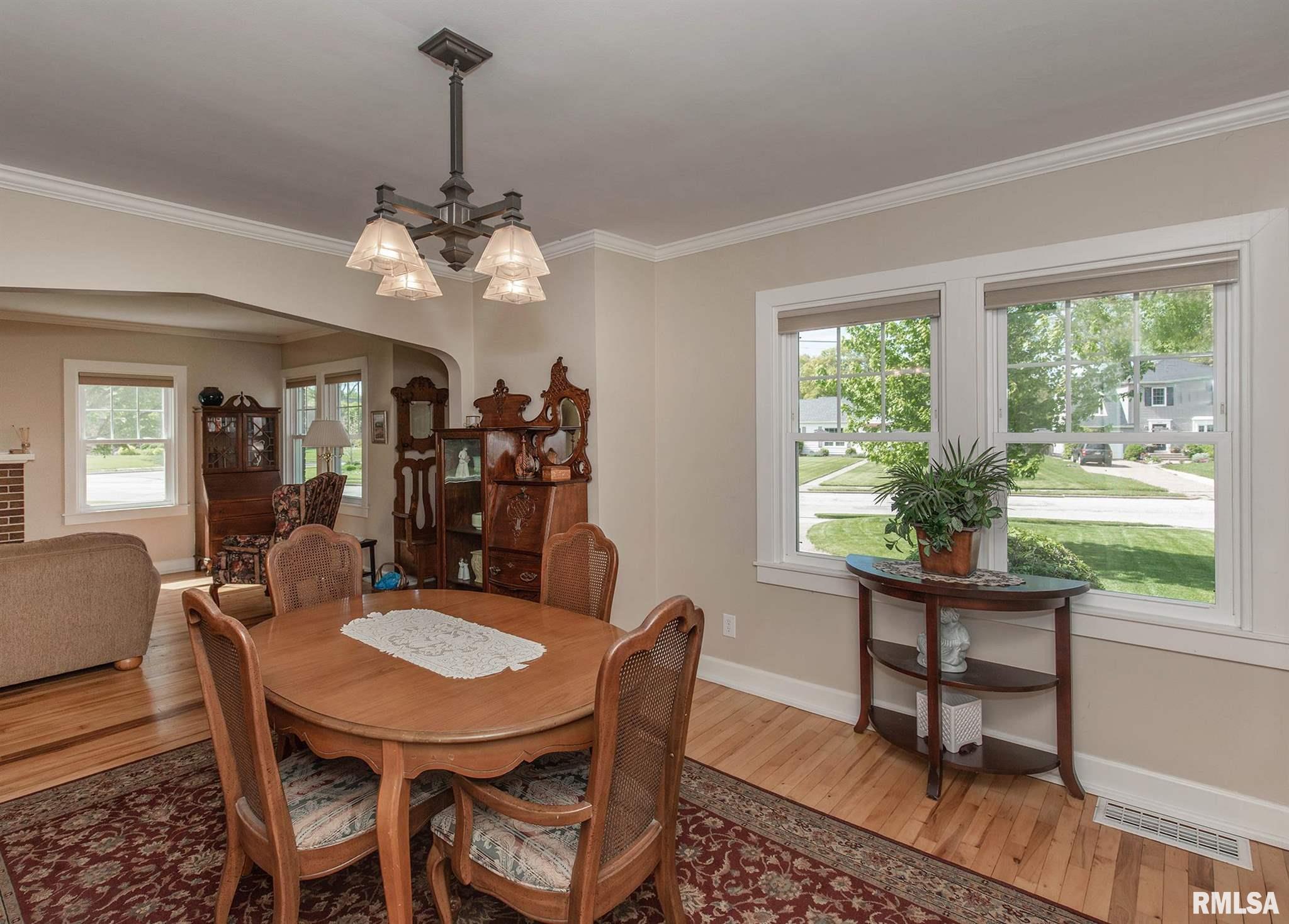 3415 Middle Road Davenport, IA 52803 - Photo 9 of 24 Gallery Image 9