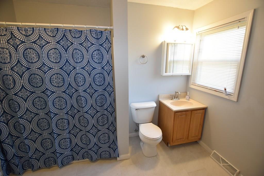716 Ellerdale Road Chesterfield, IN 46017 - Photo 16 of 22 Gallery Image 16