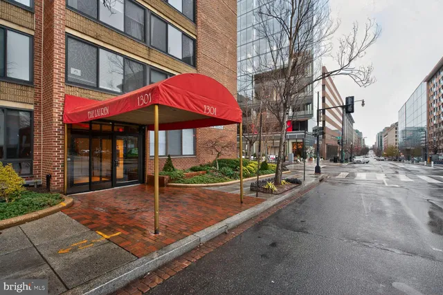 $2,450 | 1301 20th Street Northwest, Unit 513, Washington, DC 20036