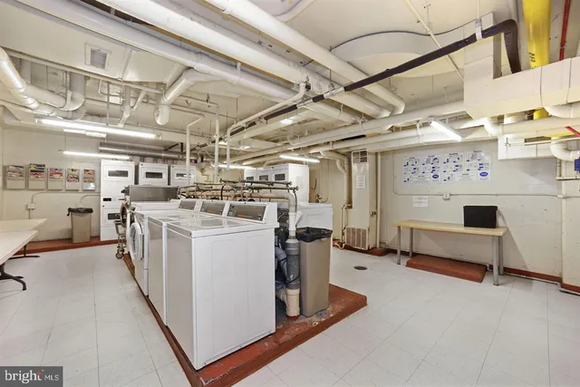 $2,450 | 1301 20th Street Northwest, Unit 513, Washington, DC 20036