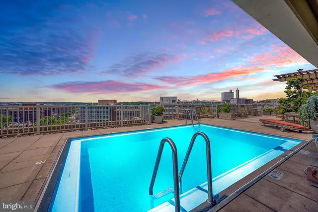 $2,450 | 1301 20th Street Northwest, Unit 513, Washington, DC 20036