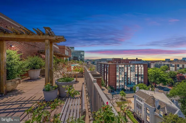 $2,450 | 1301 20th Street Northwest, Unit 513, Washington, DC 20036