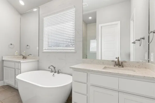 $650,000 | 5823 Heatherwood Loop, Sachse, TX 75048