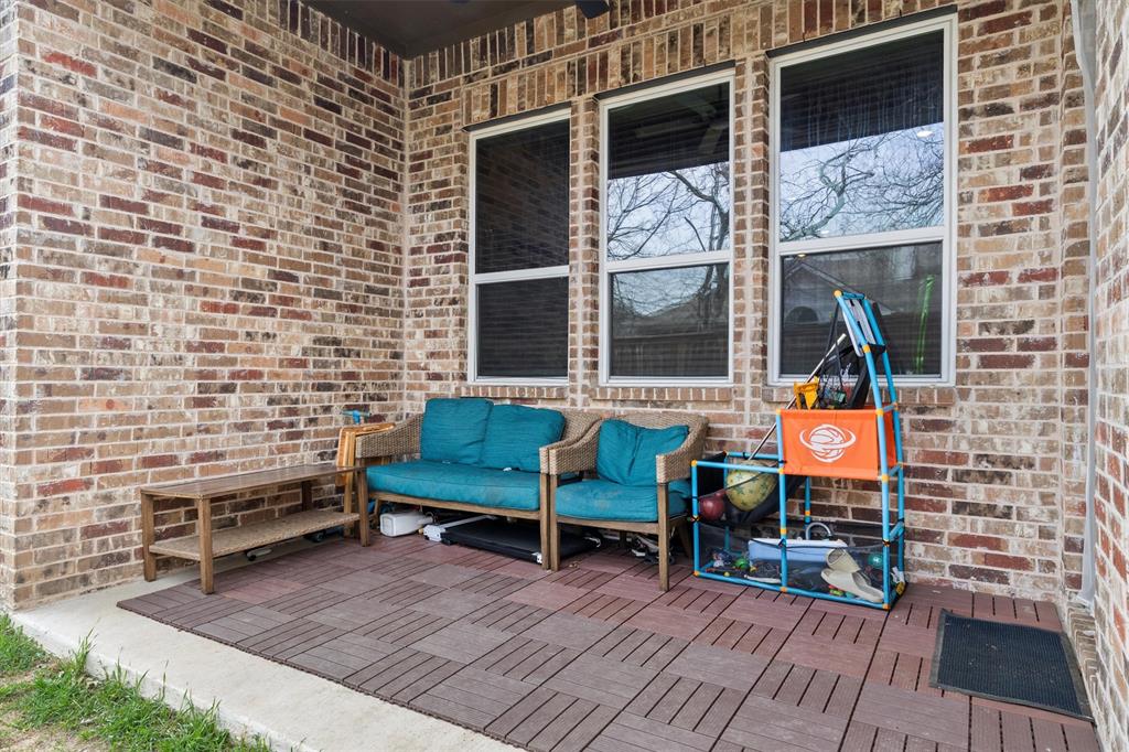 5823 Heatherwood Loop Sachse, TX 75048 - Photo 32 of 40 a view of outdoor seating space