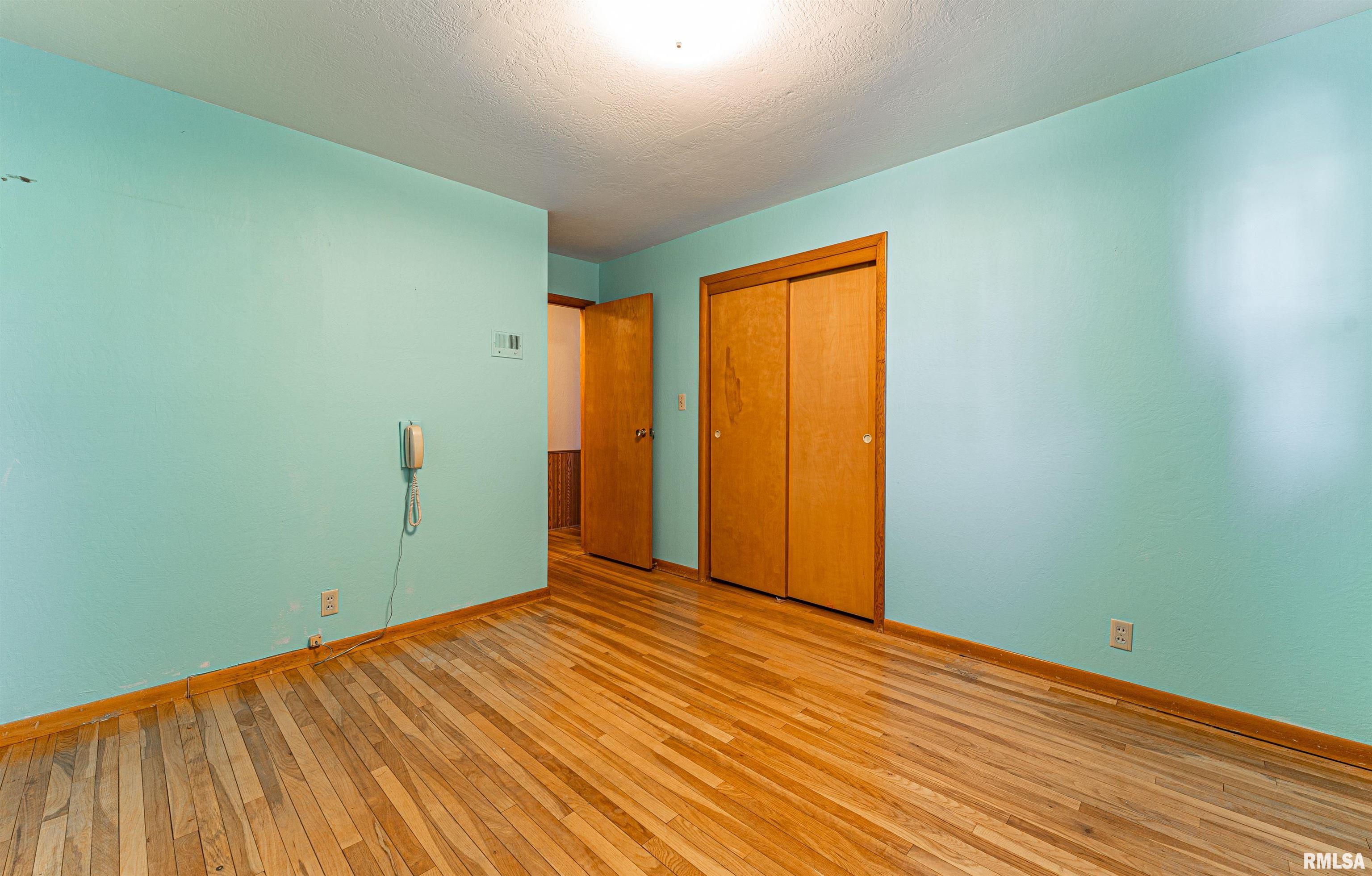 1510 Rutledge Drive Lincoln, IL 62656 - Photo 16 of 37 Gallery Image 16
