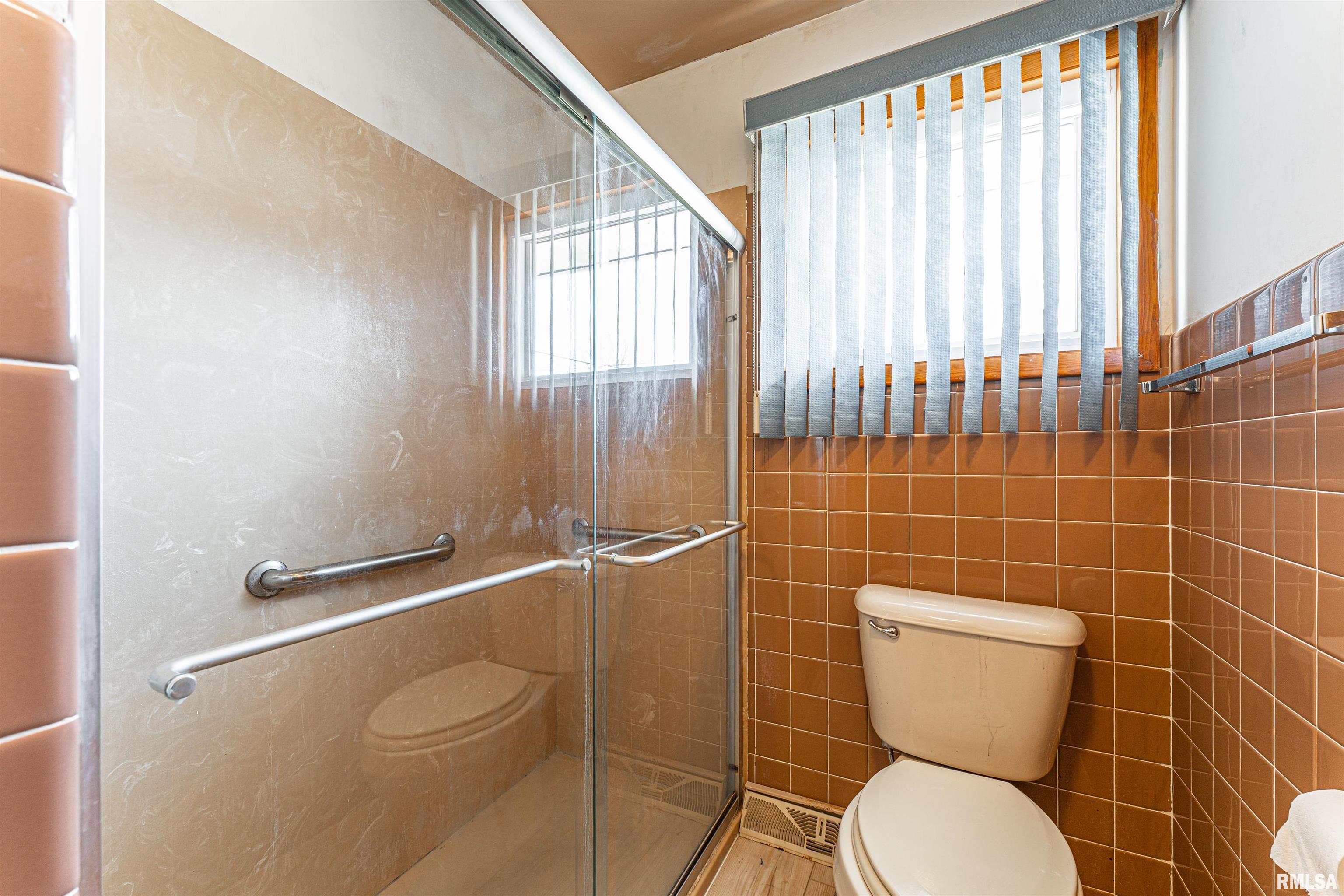 1510 Rutledge Drive Lincoln, IL 62656 - Photo 23 of 37 Gallery Image 23