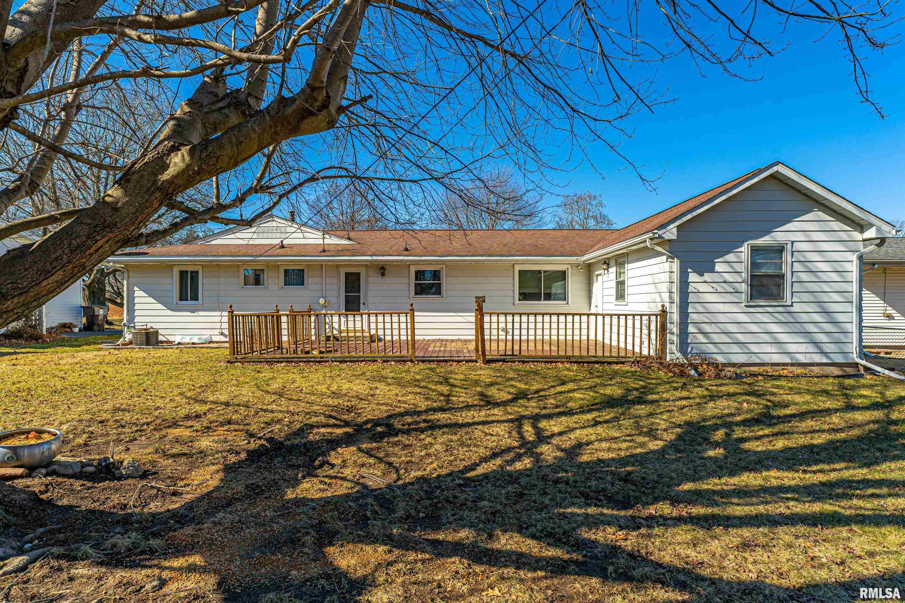 1510 Rutledge Drive Lincoln, IL 62656 - Photo 33 of 37 Gallery Image 33