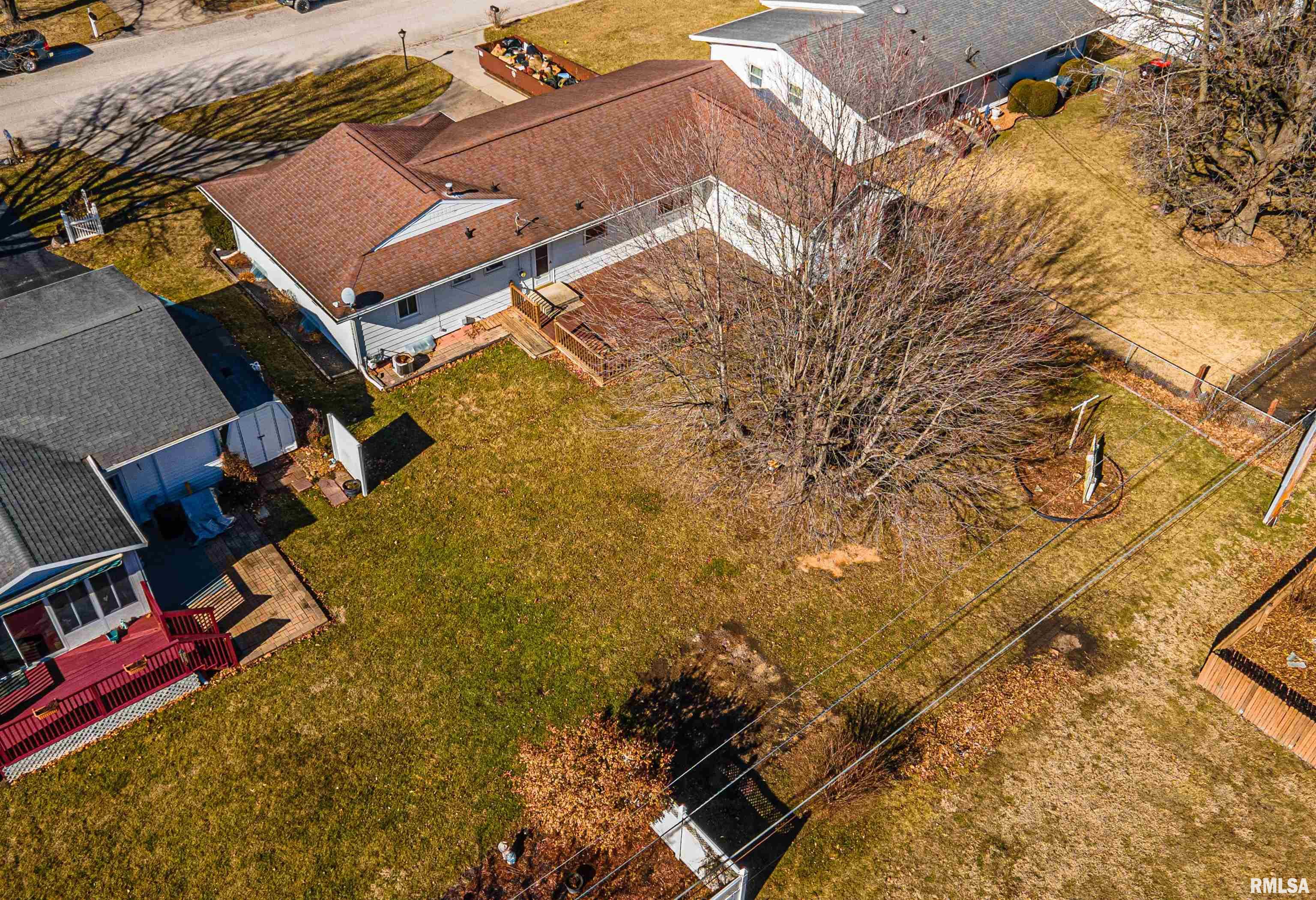 1510 Rutledge Drive Lincoln, IL 62656 - Photo 35 of 37 Gallery Image 35