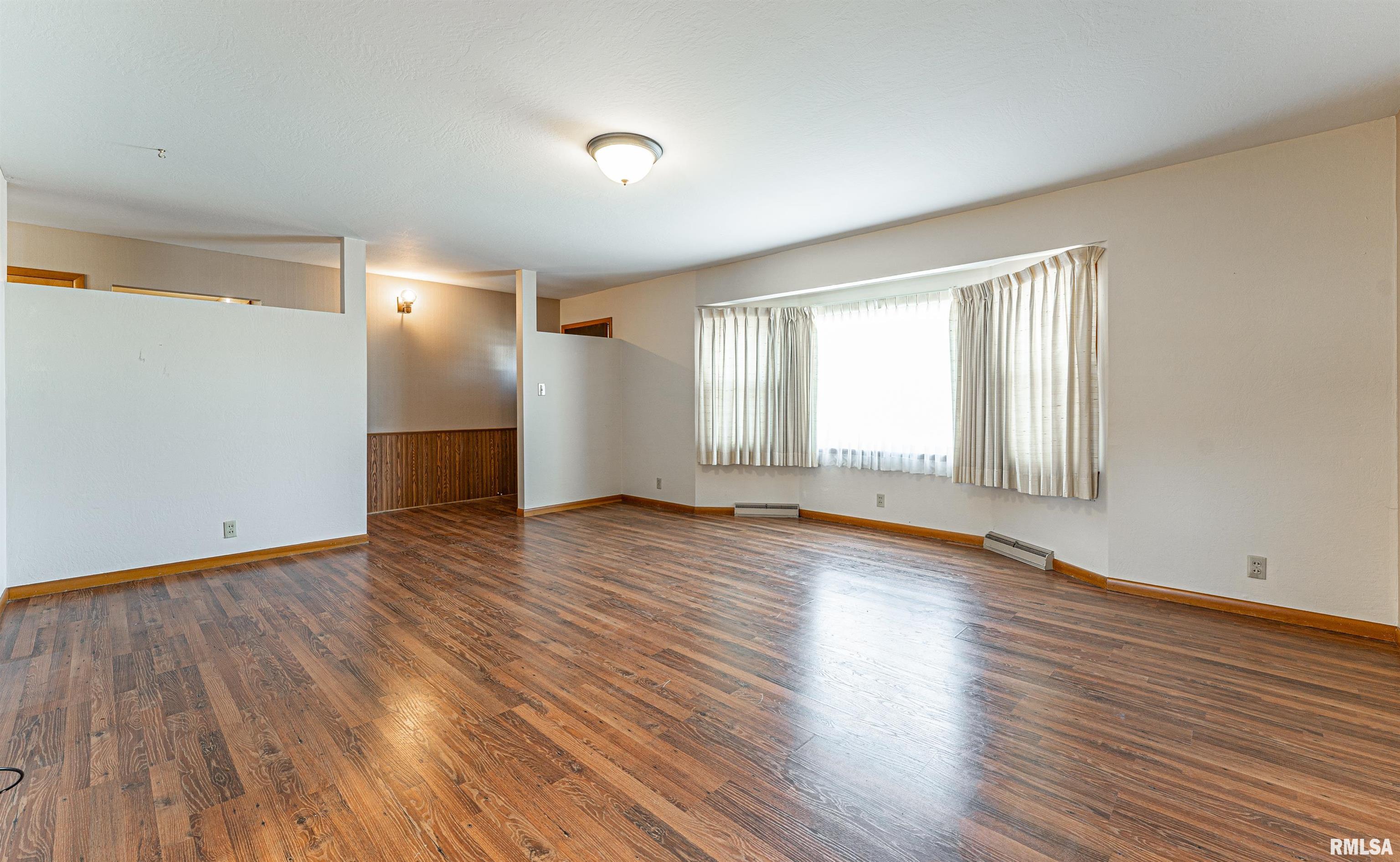 1510 Rutledge Drive Lincoln, IL 62656 - Photo 8 of 37 Gallery Image 8