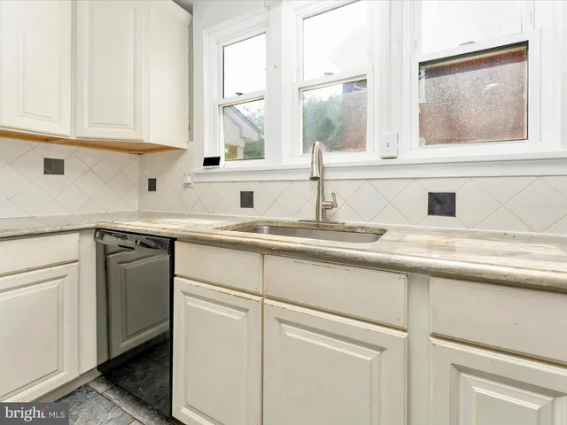 $329,000 | 19330 Longmeadow Road, Hagerstown, MD 21742