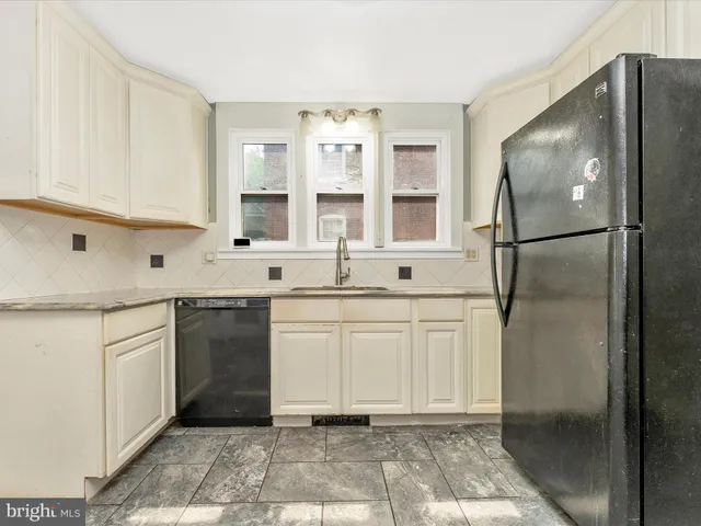 $329,000 | 19330 Longmeadow Road, Hagerstown, MD 21742