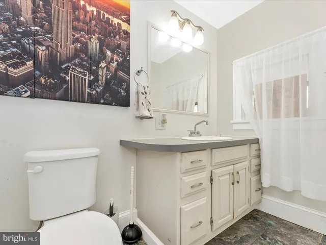 $329,000 | 19330 Longmeadow Road, Hagerstown, MD 21742