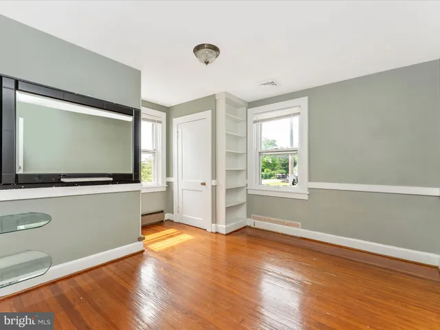 $329,000 | 19330 Longmeadow Road, Hagerstown, MD 21742