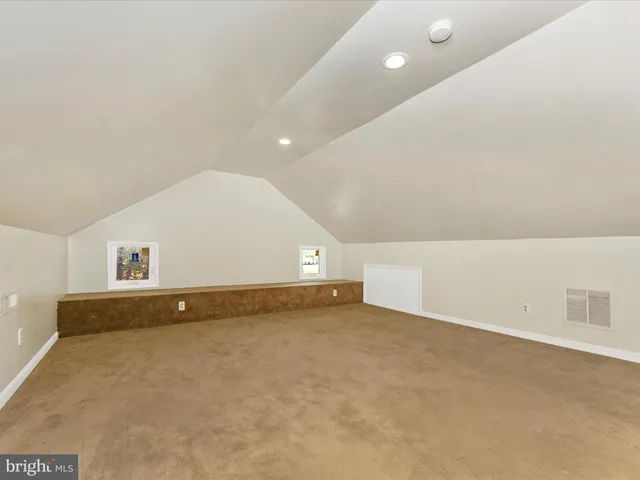 $329,000 | 19330 Longmeadow Road, Hagerstown, MD 21742